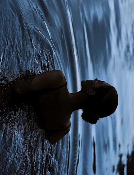 Agenzia Modelle Brescia &bull; SABRINA Z &bull; Fotomodella Influencer, WOMEN, Fotomodella Legs / Hand, Fotomodella Over 30