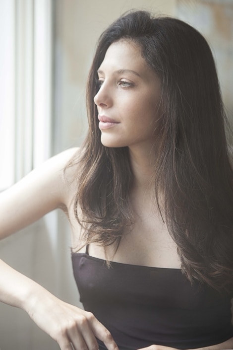 Agenzia Modelle Brescia &bull; SABRINA Z &bull; Fotomodella Influencer, WOMEN, Fotomodella Legs / Hand, Fotomodella Over 30