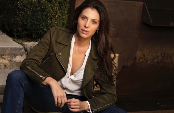 Agenzia Modelle Brescia &bull; SABRINA Z &bull; Fotomodella Influencer, WOMEN, Fotomodella Legs / Hand, Fotomodella Over 30