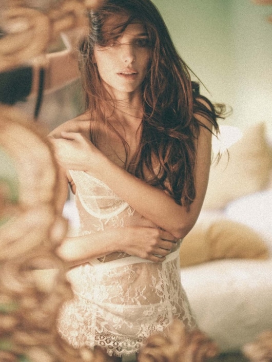 Agenzia Modelle Brescia &bull; SABRINA Z &bull; Fotomodella Influencer, WOMEN, Fotomodella Legs / Hand, Fotomodella Over 30