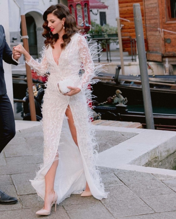 Agenzia Modelle Brescia &bull; SABRINA Z &bull; Fotomodella Influencer, WOMEN, Fotomodella Legs / Hand, Fotomodella Over 30