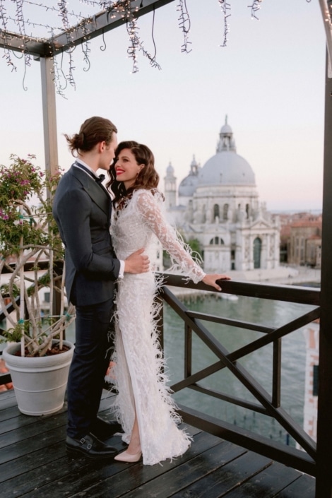 Agenzia Modelle Brescia &bull; SABRINA Z &bull; Fotomodella Influencer, WOMEN, Fotomodella Legs / Hand, Fotomodella Over 30