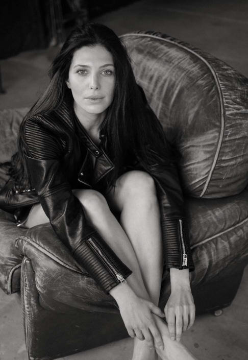 Agenzia Modelle Brescia &bull; SABRINA Z &bull; Fotomodella Influencer, WOMEN, Fotomodella Legs / Hand, Fotomodella Over 30