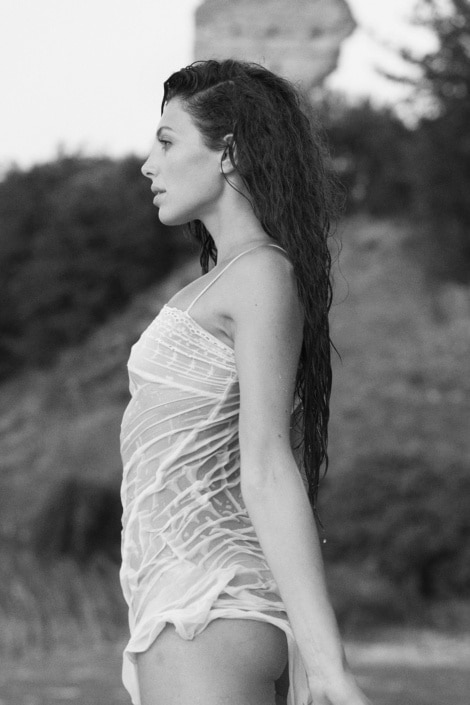 Agenzia Modelle Brescia &bull; SABRINA Z &bull; Fotomodella Influencer, WOMEN, Fotomodella Legs / Hand, Fotomodella Over 30