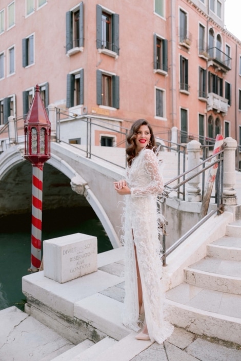 Agenzia Modelle Brescia &bull; SABRINA Z &bull; Fotomodella Influencer, WOMEN, Fotomodella Legs / Hand, Fotomodella Over 30