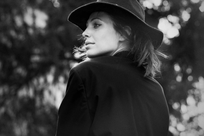 Agenzia Modelle Brescia &bull; SABRINA Z &bull; Fotomodella Influencer, WOMEN, Fotomodella Legs / Hand, Fotomodella Over 30