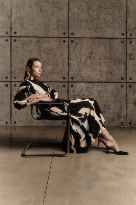 Agenzia Modelle Brescia • SARA BAR • WOMEN, Fotomodella Legs / Hand, Fotomodella Over 30, Fotomodella Over 20