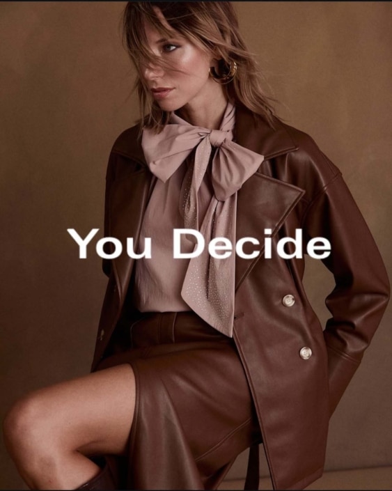 Agenzia Modelle Brescia • SARA BAR • WOMEN, Fotomodella Legs / Hand, Fotomodella Over 30, Fotomodella Over 20