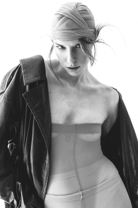 Agenzia Modelle Brescia • SARA BAR • WOMEN, Fotomodella Legs / Hand, Fotomodella Over 30, Fotomodella Over 20