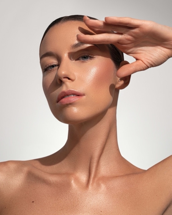 Agenzia Modelle Brescia • SARA BAR • WOMEN, Fotomodella Legs / Hand, Fotomodella Over 30, Fotomodella Over 20