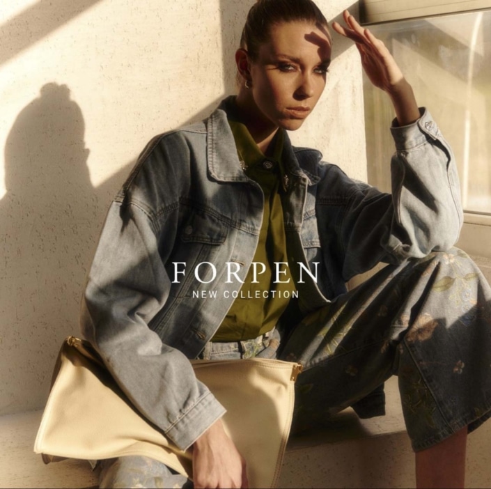 Agenzia Modelle Brescia • SARA BAR • WOMEN, Fotomodella Legs / Hand, Fotomodella Over 30, Fotomodella Over 20