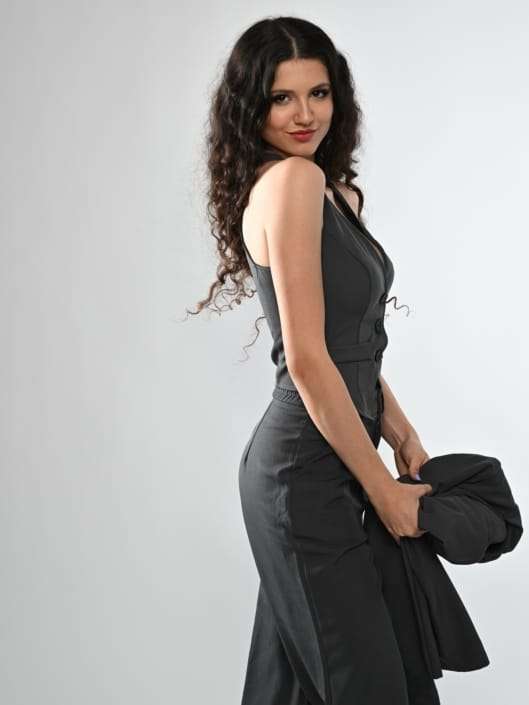 Agenzia Modelle Brescia &bull; SARA BI &bull; Fotomodella Influencer, WOMEN, PIEDE/SHOES 37