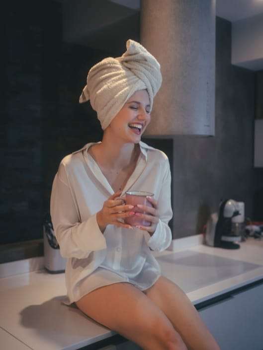 Agenzia Modelle Brescia &bull; SARA BI &bull; Fotomodella Influencer, WOMEN, PIEDE/SHOES 37