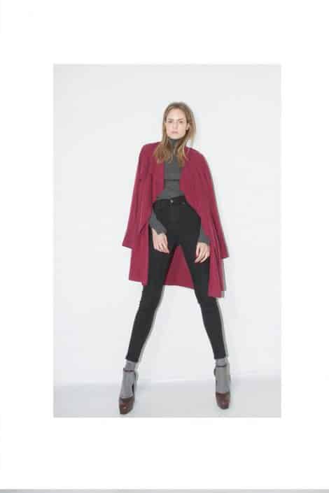 Agenzia Modelle Brescia • Sarah J • NEW FACES, Fotomodella Over 20, Fotomodello Under 18, Fotomodella, PIEDE/SHOES 37