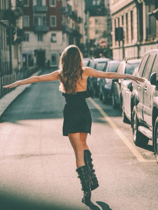 Agenzia Modelle Brescia &bull; SHARI M &bull; Fotomodella Influencer, WOMEN