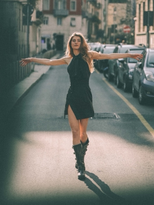 Agenzia Modelle Brescia &bull; SHARI M &bull; Fotomodella Influencer, WOMEN