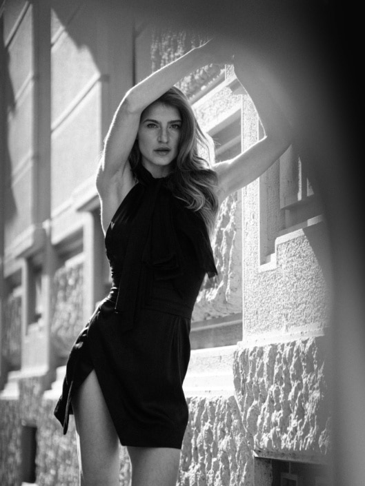 Agenzia Modelle Brescia &bull; SHARI M &bull; Fotomodella Influencer, WOMEN