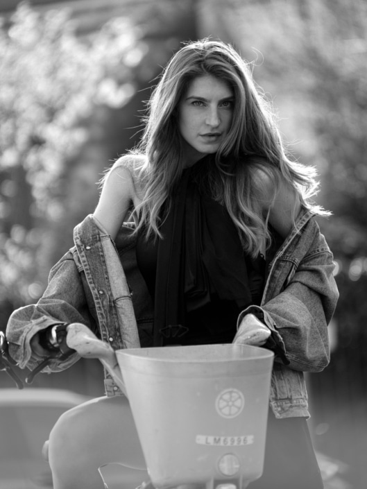 Agenzia Modelle Brescia &bull; SHARI M &bull; Fotomodella Influencer, WOMEN