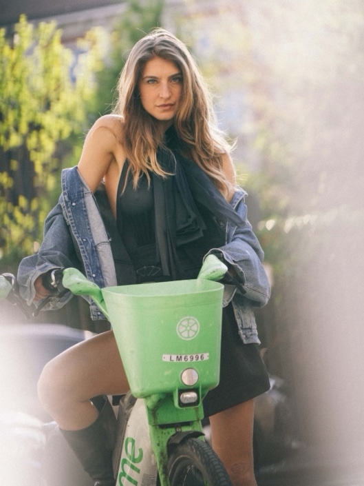 Agenzia Modelle Brescia &bull; SHARI M &bull; Fotomodella Influencer, WOMEN