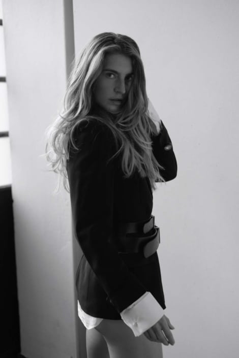 Agenzia Modelle Brescia • SHARI M • Fotomodella Influencer, WOMEN