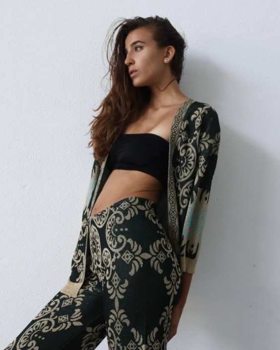 Agenzia Modelle Brescia • SOFIA BO • WOMEN, Fotomodella Legs / Hand, Fotomodella Over 20