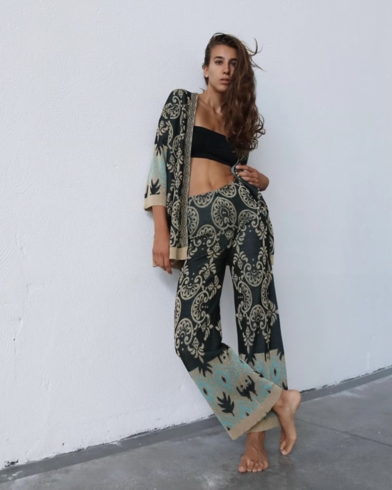 Agenzia Modelle Brescia • SOFIA BO • WOMEN, Fotomodella Legs / Hand, Fotomodella Over 20