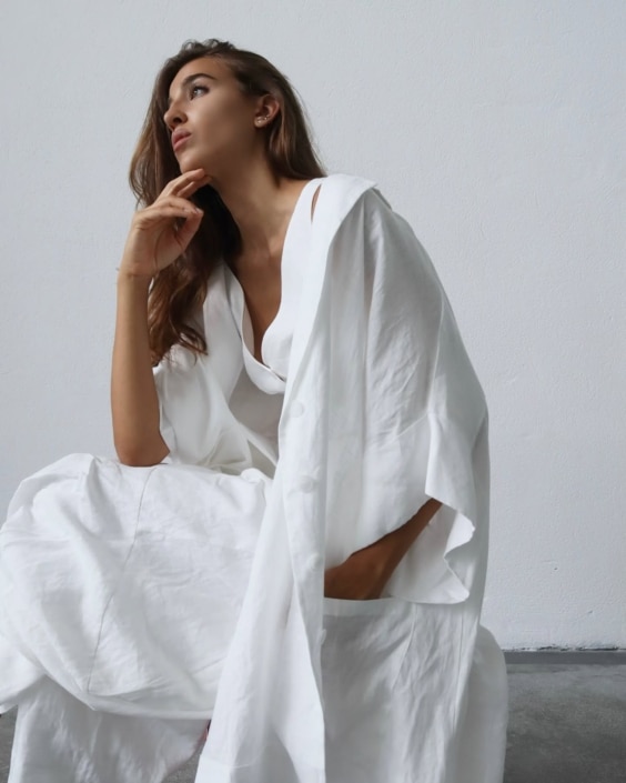 Agenzia Modelle Brescia • SOFIA BO • WOMEN, Fotomodella Legs / Hand, Fotomodella Over 20