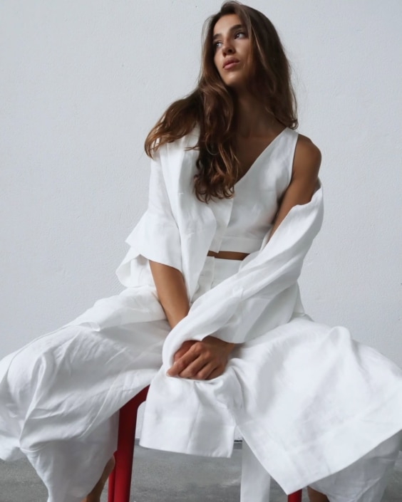 Agenzia Modelle Brescia • SOFIA BO • WOMEN, Fotomodella Legs / Hand, Fotomodella Over 20