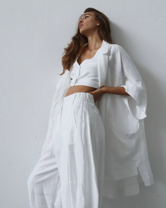 Agenzia Modelle Brescia • SOFIA BO • WOMEN, Fotomodella Legs / Hand, Fotomodella Over 20