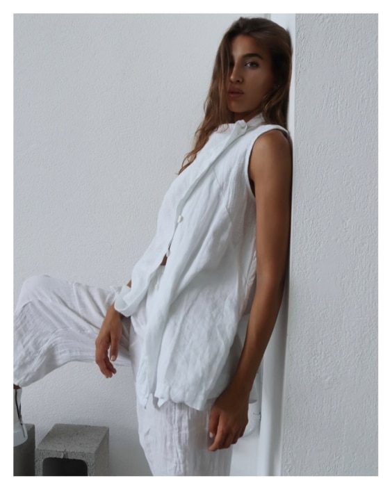 Agenzia Modelle Brescia • SOFIA BO • WOMEN, Fotomodella Legs / Hand, Fotomodella Over 20