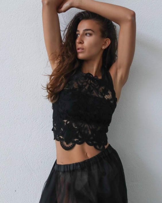 Agenzia Modelle Brescia • SOFIA BO • WOMEN, Fotomodella Legs / Hand, Fotomodella Over 20