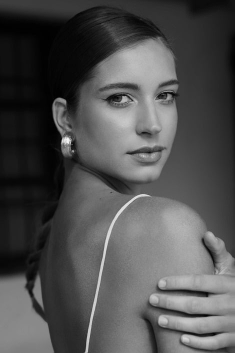 Agenzia Modelle Brescia • SOFIA CO • WOMEN, Fotomodella Legs / Hand, Fotomodella Over 20