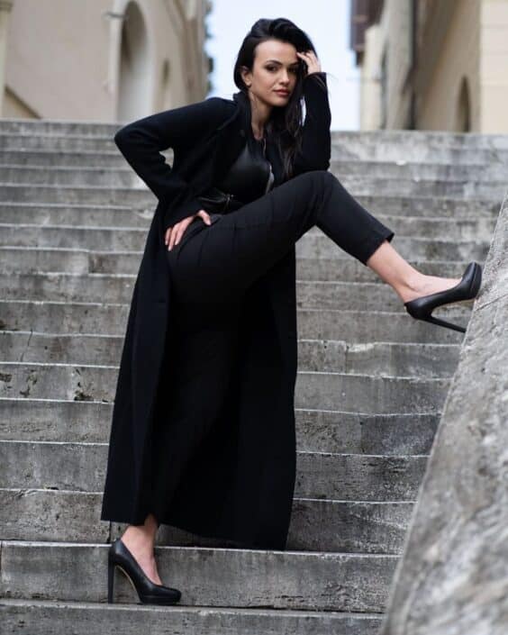 Agenzia Modelle Brescia • SONIA DF • NEW FACES, Fotomodella Over 20, Fotomodello Under 18, Fotomodella, PIEDE/SHOES 37