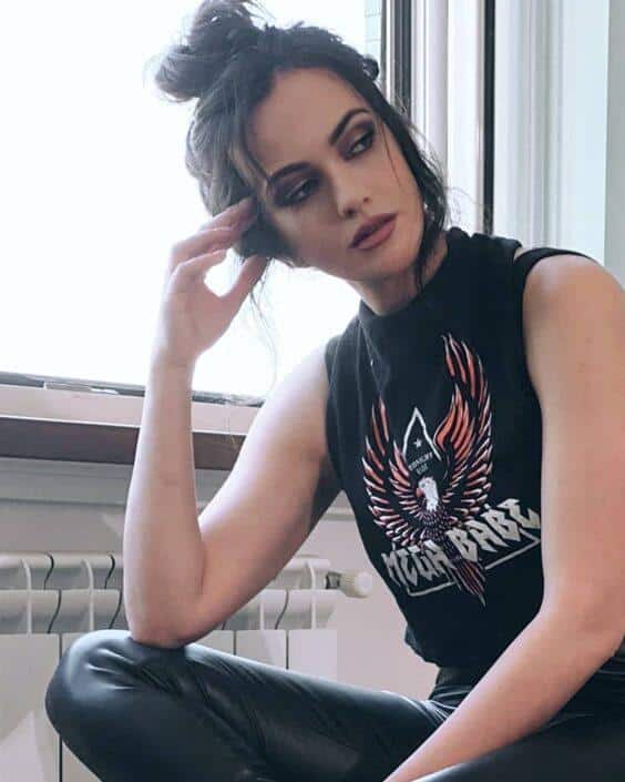 Agenzia Modelle Brescia • SONIA DF • NEW FACES, Fotomodella Over 20, Fotomodello Under 18, Fotomodella, PIEDE/SHOES 37