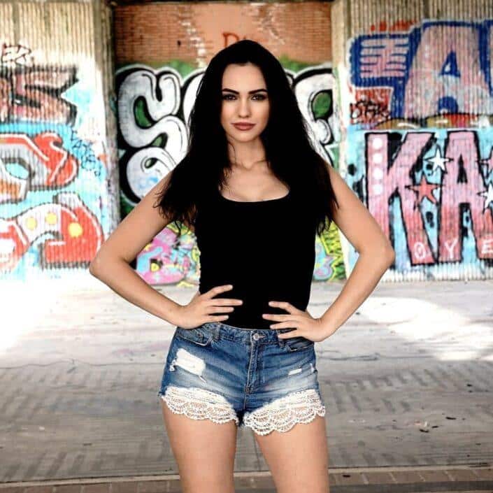 Agenzia Modelle Brescia • SONIA DF • NEW FACES, Fotomodella Over 20, Fotomodello Under 18, Fotomodella, PIEDE/SHOES 37