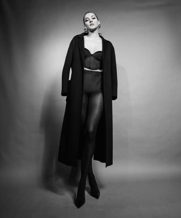 Agenzia Modelle Brescia &bull; TATIANA BR &bull; Fotomodella Influencer, WOMEN, Fotomodella Legs / Hand, Fotomodella Over 30