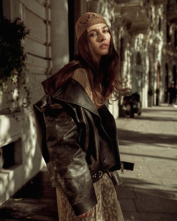 Agenzia Modelle Brescia &bull; TATIANA BR &bull; Fotomodella Influencer, WOMEN, Fotomodella Legs / Hand, Fotomodella Over 30