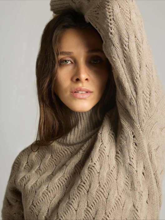 Agenzia Modelle Brescia &bull; TATIANA BR &bull; Fotomodella Influencer, WOMEN, Fotomodella Legs / Hand, Fotomodella Over 30