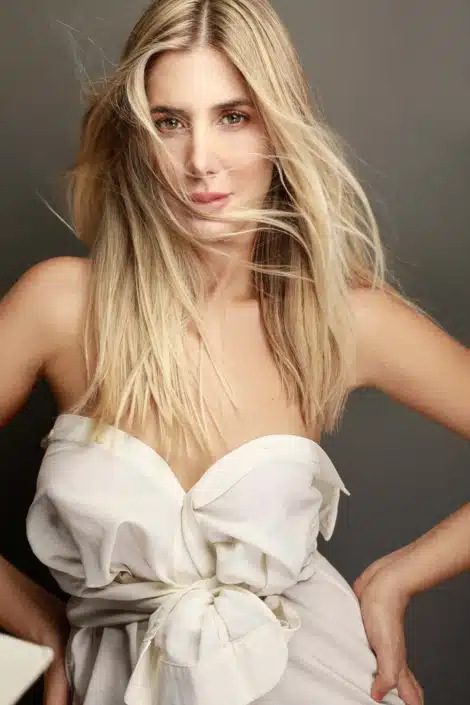 Agenzia Modelle Brescia &bull; TATIANA R &bull; Fotomodella Influencer, Fotomodella Legs / Hand, Fotomodella Over 20