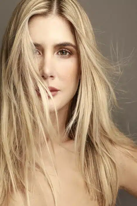 Agenzia Modelle Brescia &bull; TATIANA R &bull; Fotomodella Influencer, Fotomodella Legs / Hand, Fotomodella Over 20