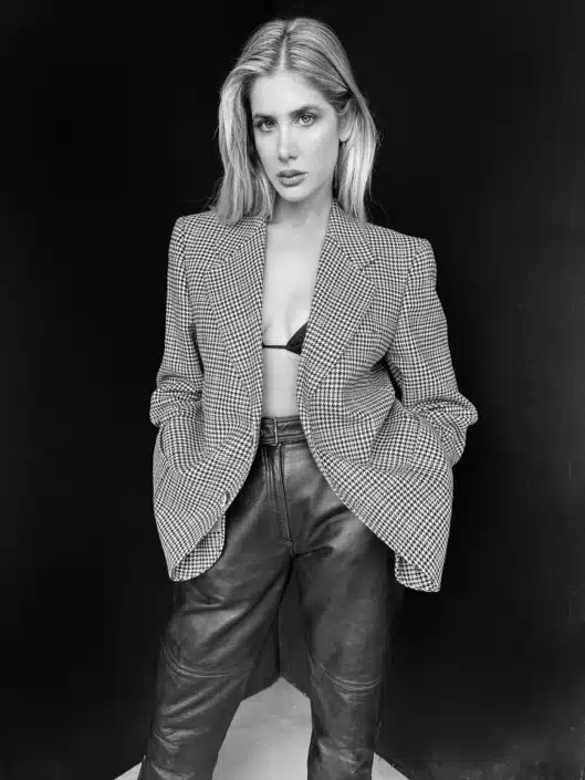 Agenzia Modelle Brescia &bull; TATIANA R &bull; Fotomodella Influencer, Fotomodella Legs / Hand, Fotomodella Over 20