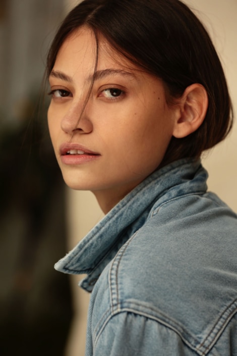 Agenzia Modelle Brescia &bull; THAISA R &bull; Fotomodella Influencer, WOMEN, Fotomodella Legs / Hand, Fotomodella Over 30