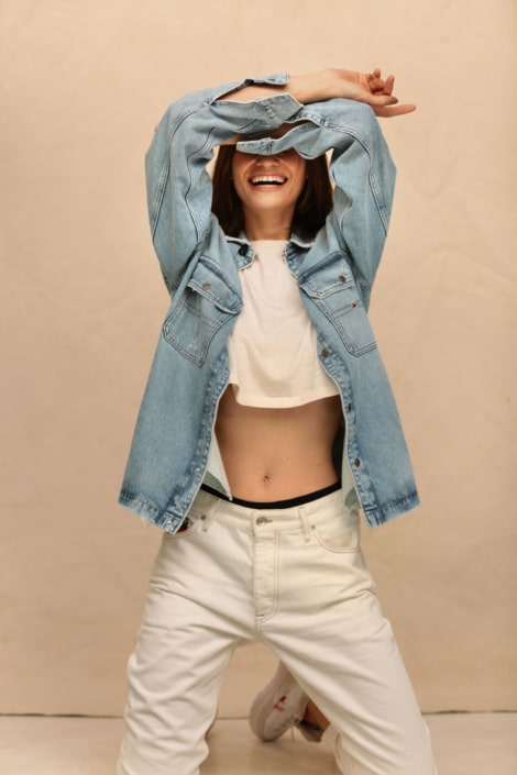 Agenzia Modelle Brescia &bull; THAISA R &bull; Fotomodella Influencer, WOMEN, Fotomodella Legs / Hand, Fotomodella Over 30