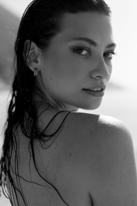 Agenzia Modelle Brescia &bull; THAISA R &bull; Fotomodella Influencer, WOMEN, Fotomodella Legs / Hand, Fotomodella Over 30