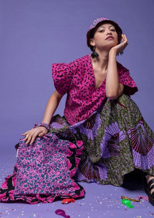 Agenzia Modelle Brescia &bull; THAISA R &bull; Fotomodella Influencer, WOMEN, Fotomodella Legs / Hand, Fotomodella Over 30