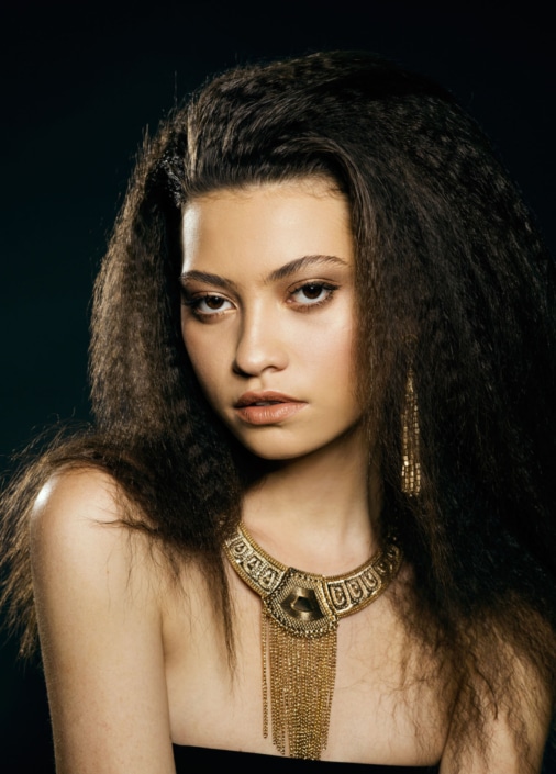 Agenzia Modelle Brescia &bull; THAISA R &bull; Fotomodella Influencer, WOMEN, Fotomodella Legs / Hand, Fotomodella Over 30