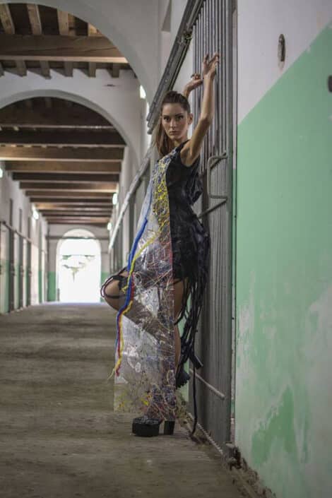 Agenzia Modelle Brescia • VALENTINA V • DEVELOPMENT, Fotomodella Legs / Hand, Fotomodella Over 30, Fotomodella Over 20