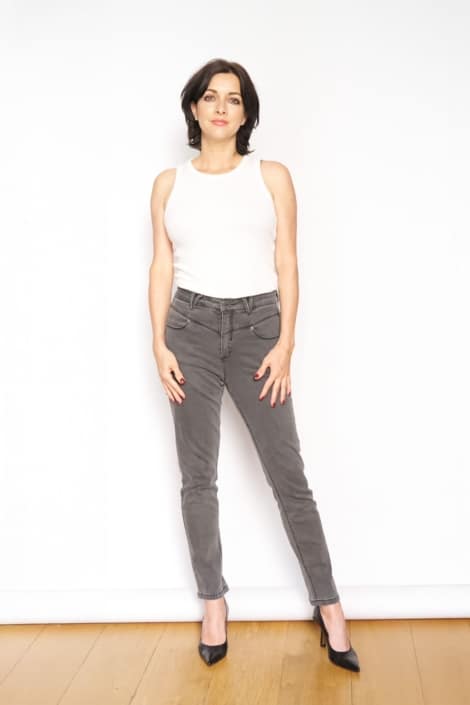 Agenzia Modelle Brescia • Valerie G • SILVER, Fotomodella Over 40, Fotomodella Over 50, Fotomodella Over 60, Fotomodella Over 70, PIEDE/SHOES 37