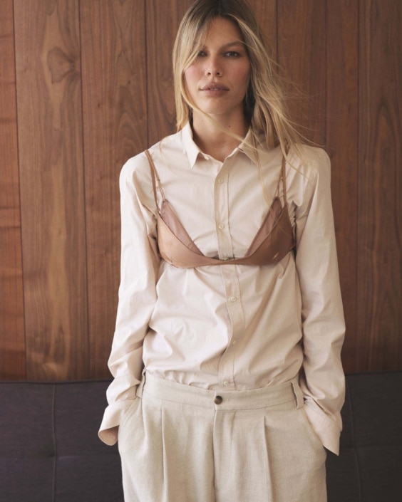 Agenzia Modelle Brescia • VIRGINIA A • Fotomodella Influencer, WOMEN, Fotomodella Legs / Hand, Fotomodella Over 30, Fotomodella Over 20