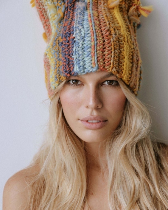 Agenzia Modelle Brescia • VIRGINIA A • Fotomodella Influencer, WOMEN, Fotomodella Legs / Hand, Fotomodella Over 30, Fotomodella Over 20